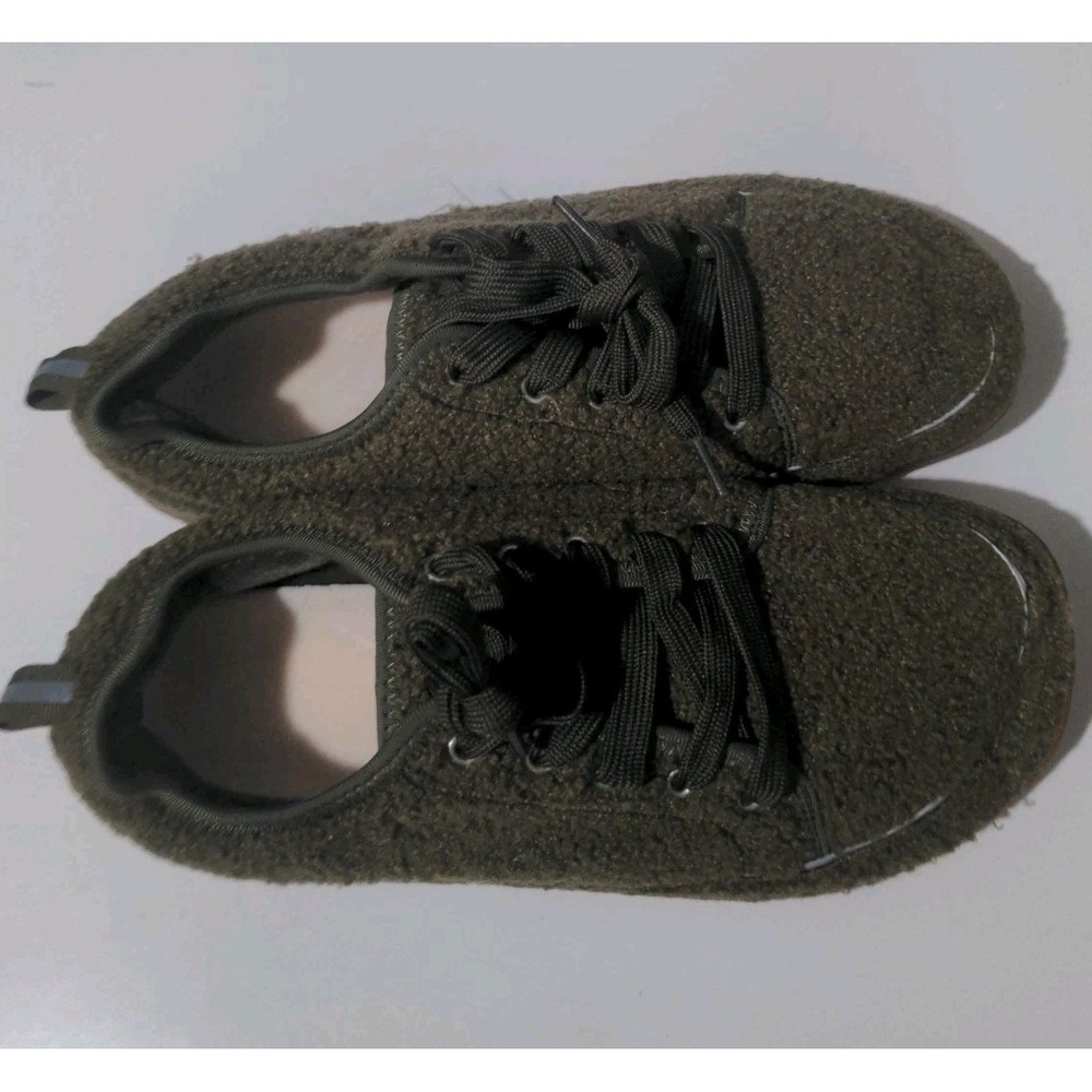 Men's Slip On Light Green Walking Shoes. Size 10 NWT - Picture 3 of 6